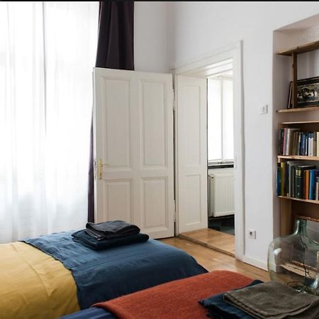 Augusta Appartement Cluj-Napoca Buitenkant foto
